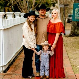 Meet your Posher, Haley